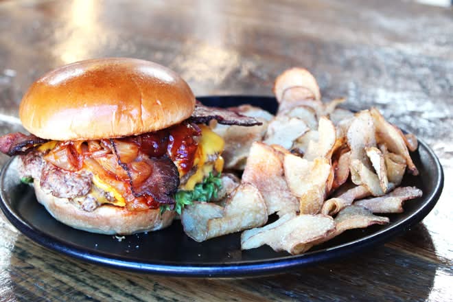BBQ Bacon Burger