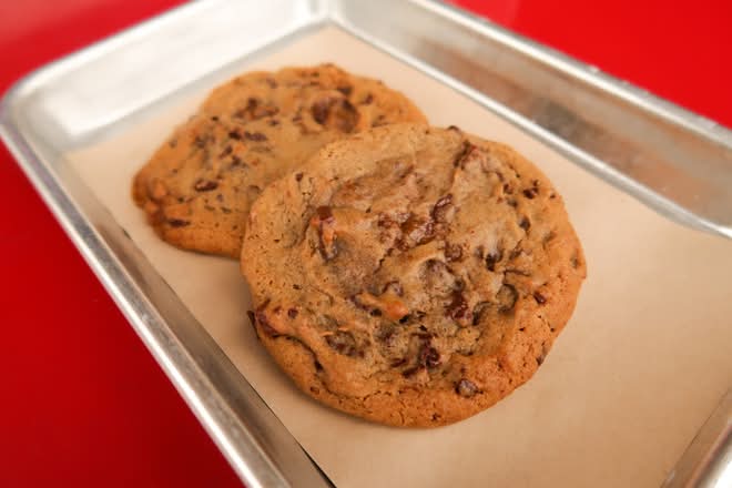 Chocolate Chip Cookie