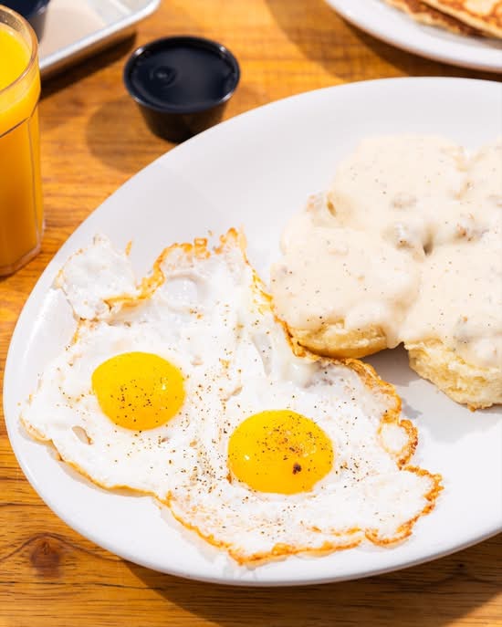 Biscuits & Gravy Full Order