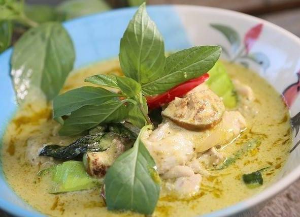 #17 Green Curry