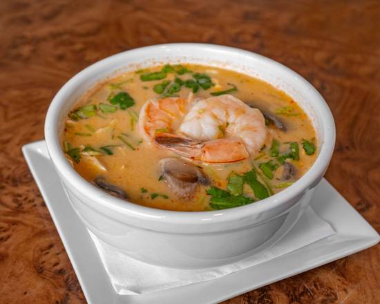Tom Kha