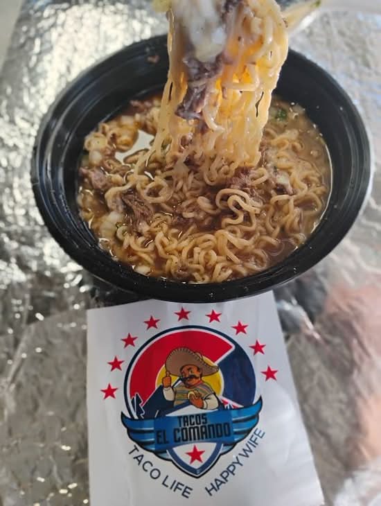 BIRRIA-RAMEN