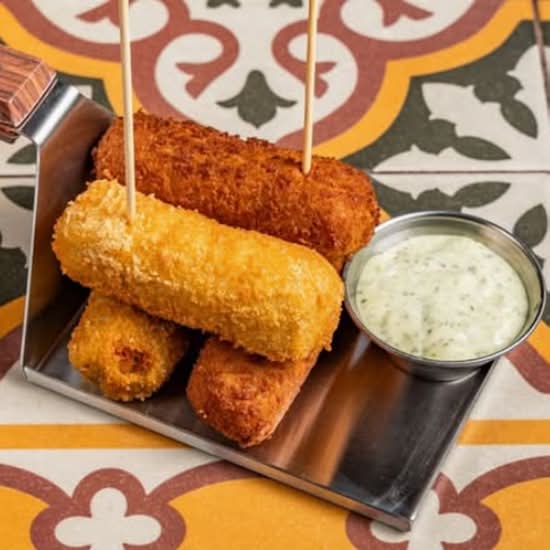 Croquetas*