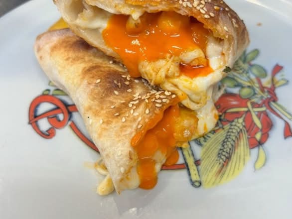Buffalo Chicken Roll