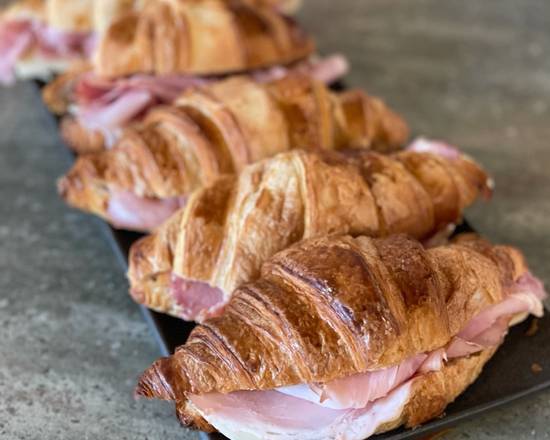 Ham and cheese croissant