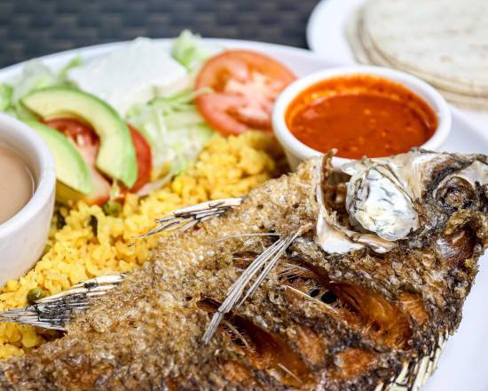 Mojarra Frita / Fried Fish