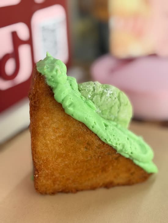 Pandan Sando