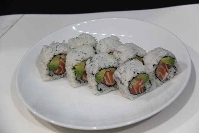 Salmon Avo Roll