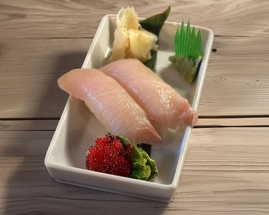 Yellowtail Nigiri