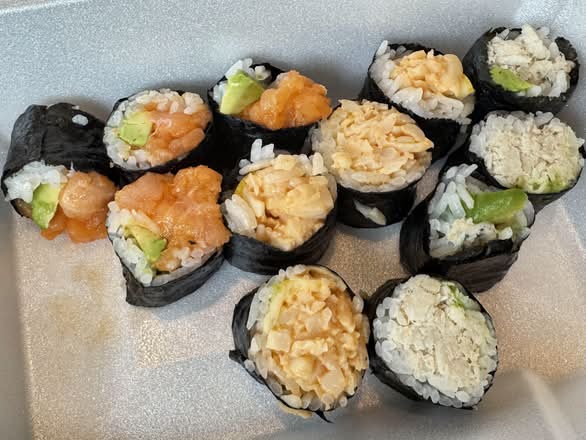 Nibbles Handroll Set