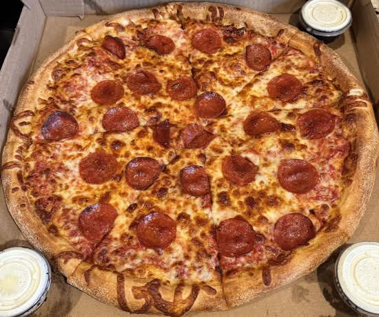 Large Pepperoni Pizza