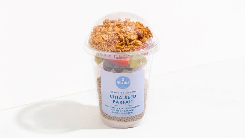 CHIA SEED PARFAIT