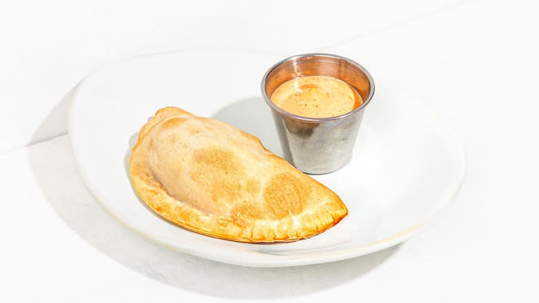 SPINACH AND CHEESE EMPANADA