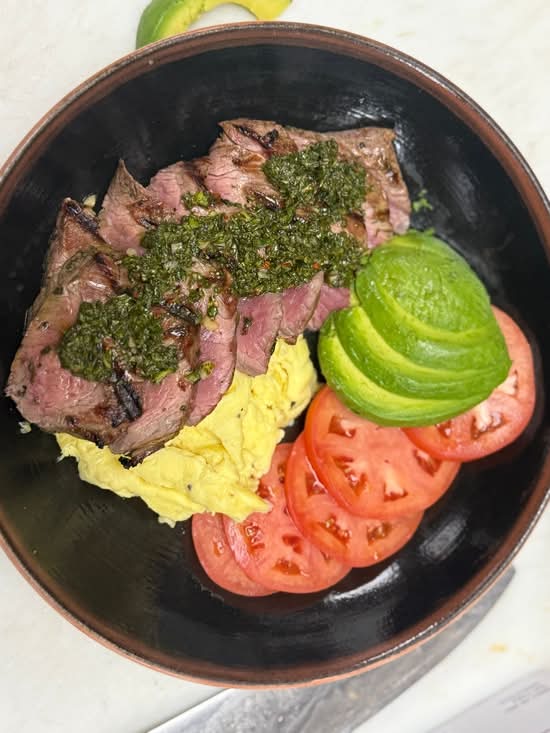 STEAK & EGGS BR