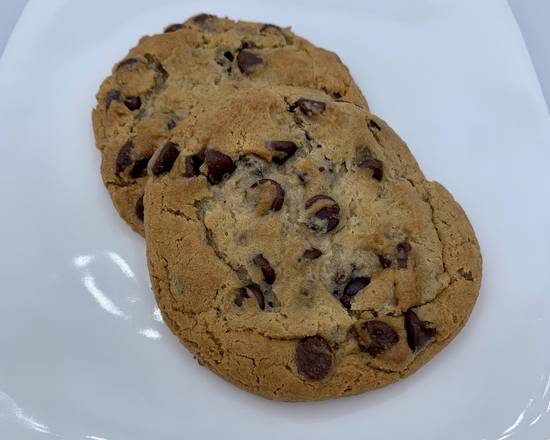 CHOCOLATE CHIP COOKIE