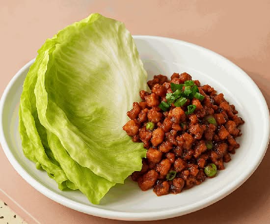 Chicken lettuce wrap.