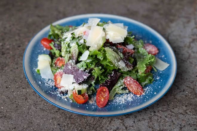 HOUSE SALAD
