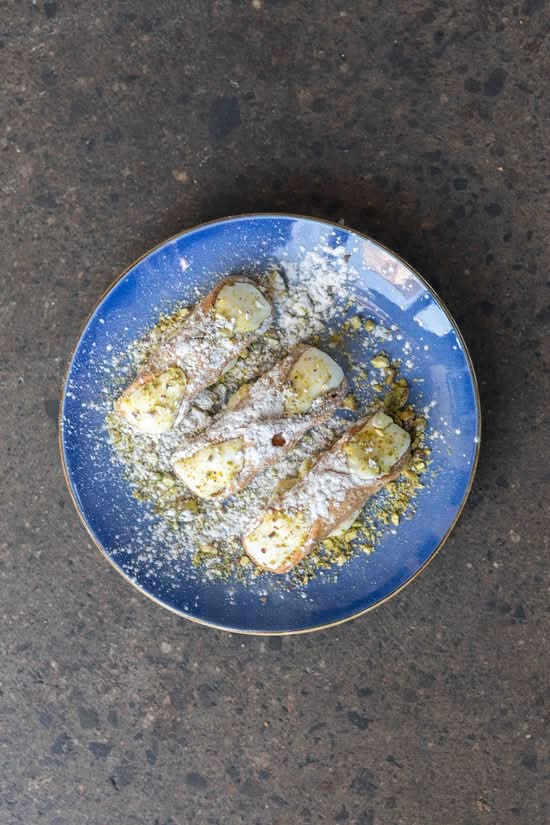 CANNOLI