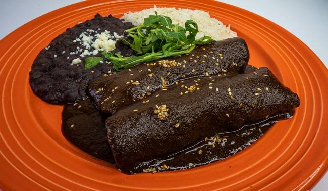 Enchiladas Mole Pablano