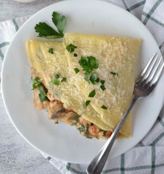 Chicken Spinach Cheese Crêpe
