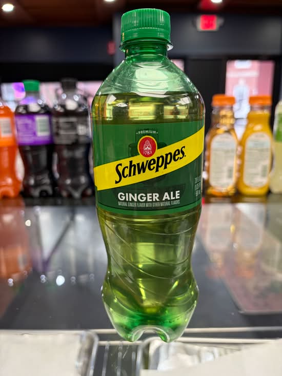 Schweppes Ginger Ale 20oz