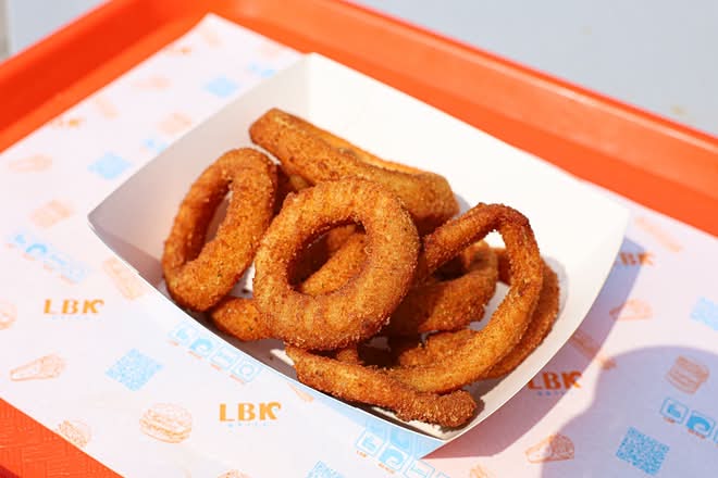HOME STYLE ONION RINGS