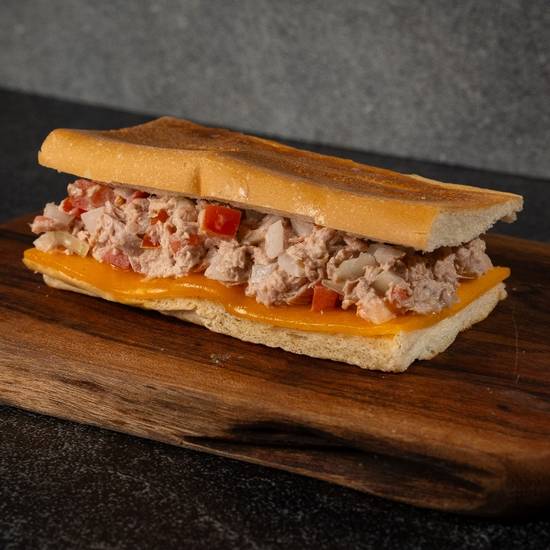 Tuna (Tuna Salad Sandwich)