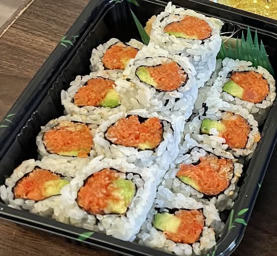 Spicy Scallop Roll