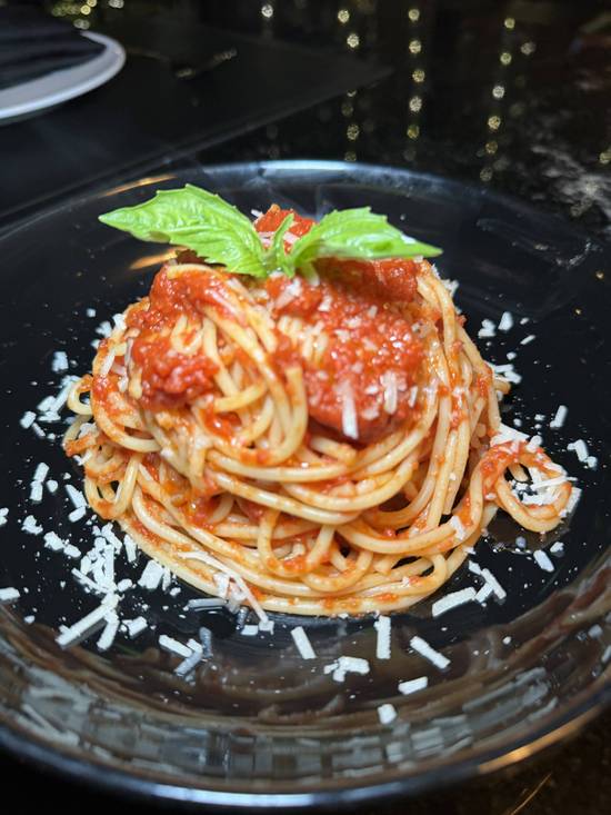 Spaghetti al pomodoro
