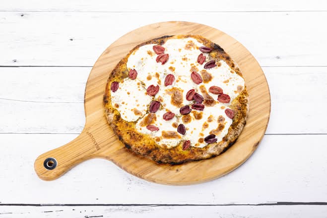 Olive & Zaatar Pizza