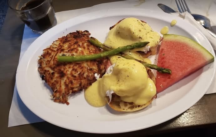 EGGS BENEDICT