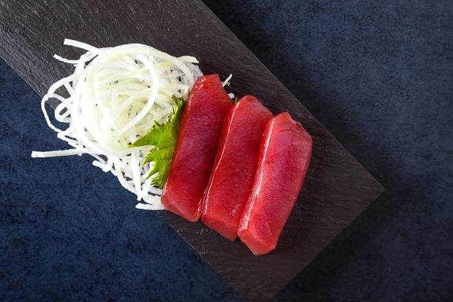 *MAGURO SASHIMI