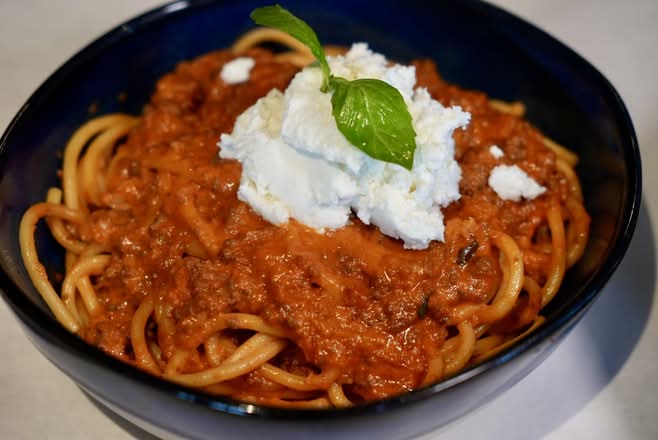 Bucatini Bolognese