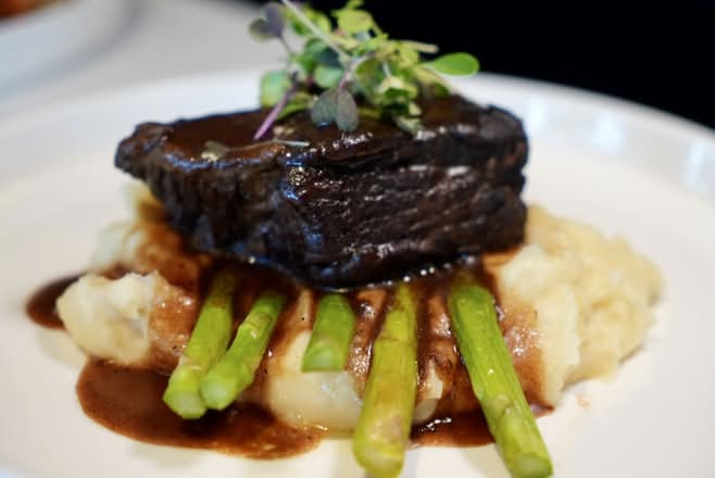 Boneless Short Ribs