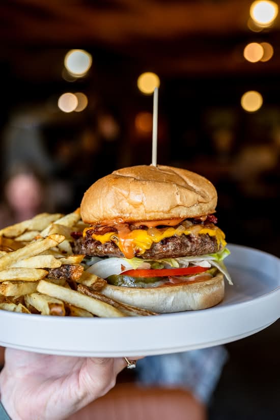 Bacon Cheeseburger