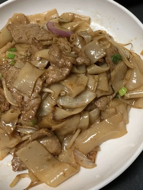 Beef Chow Fun