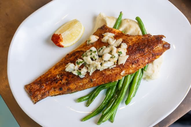 Lunch Redfish on Half Shell