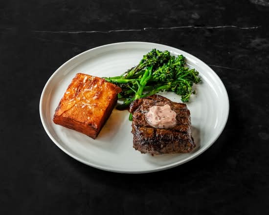Grilled Petite Filet Mignon