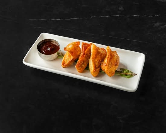 Crispy Carnitas Wontons