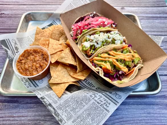 TACO TRIO