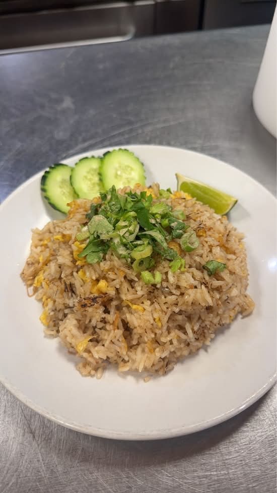Khao Pad Kai