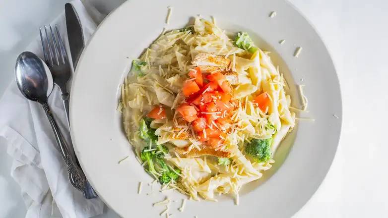 Chicken Alfredo Pasta