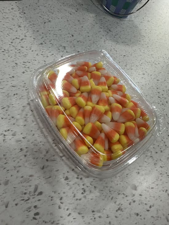 CANDY CORN 13 oz