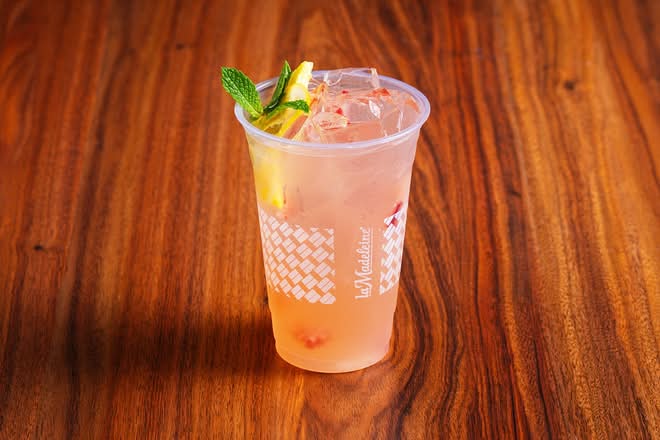 Pineapple Strawberry Refresher