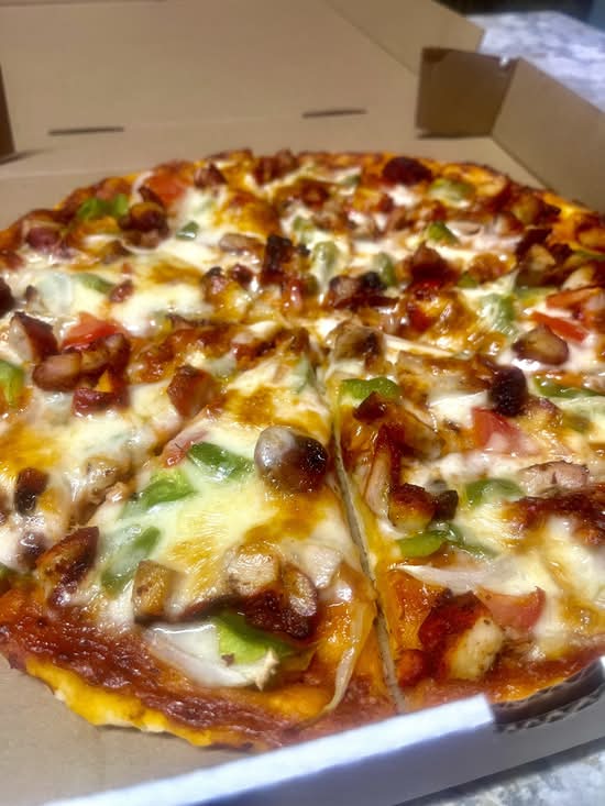Tandoori Chicken Pizza