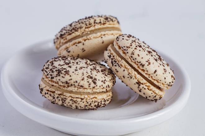 Tiramisu Macaron