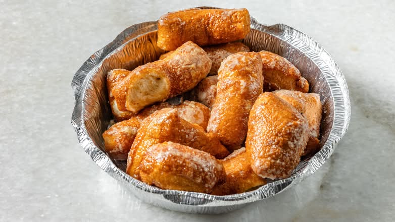 Zeppolis