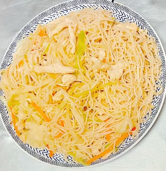39A. Chicken Chow Mei Fun