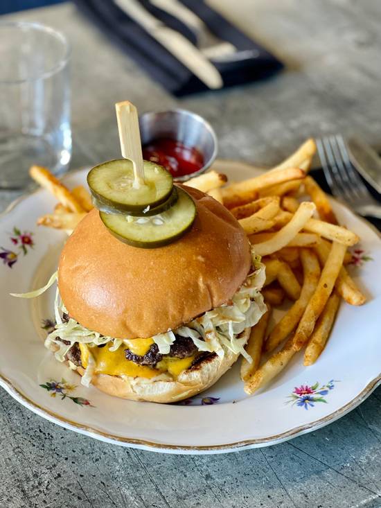 M+T Smash Burger