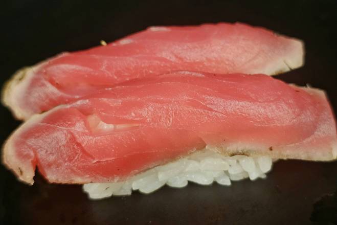 Seared Tuna Sushi